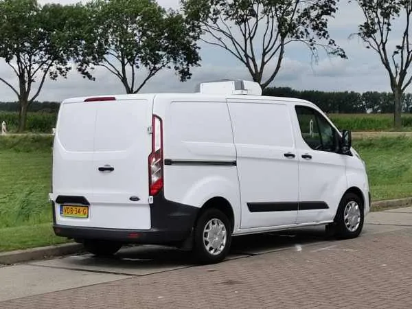 Ford Transit Image 3